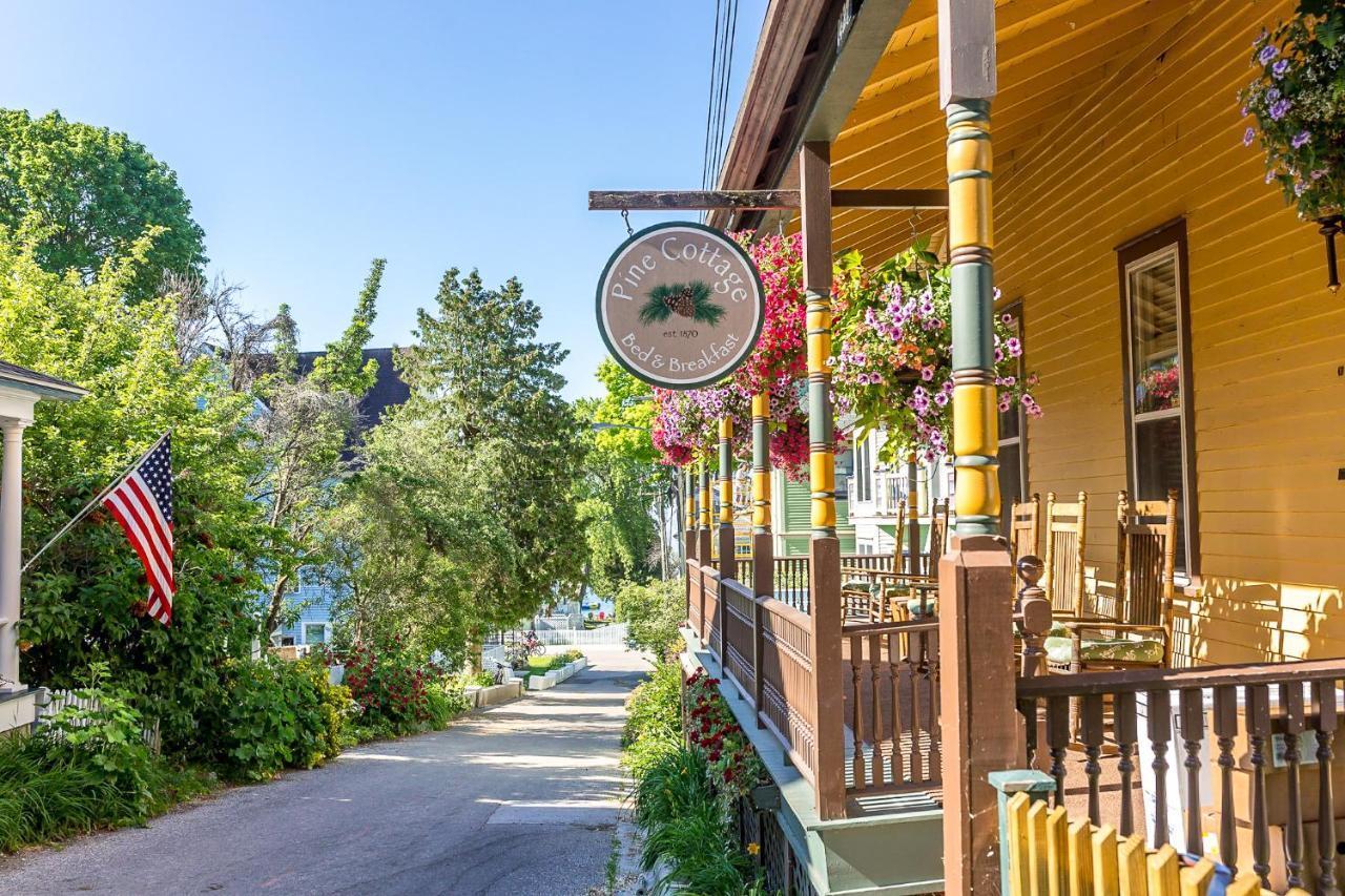 Pine Cottage Bed & Breakfast Đảo Mackinac Ngoại thất bức ảnh